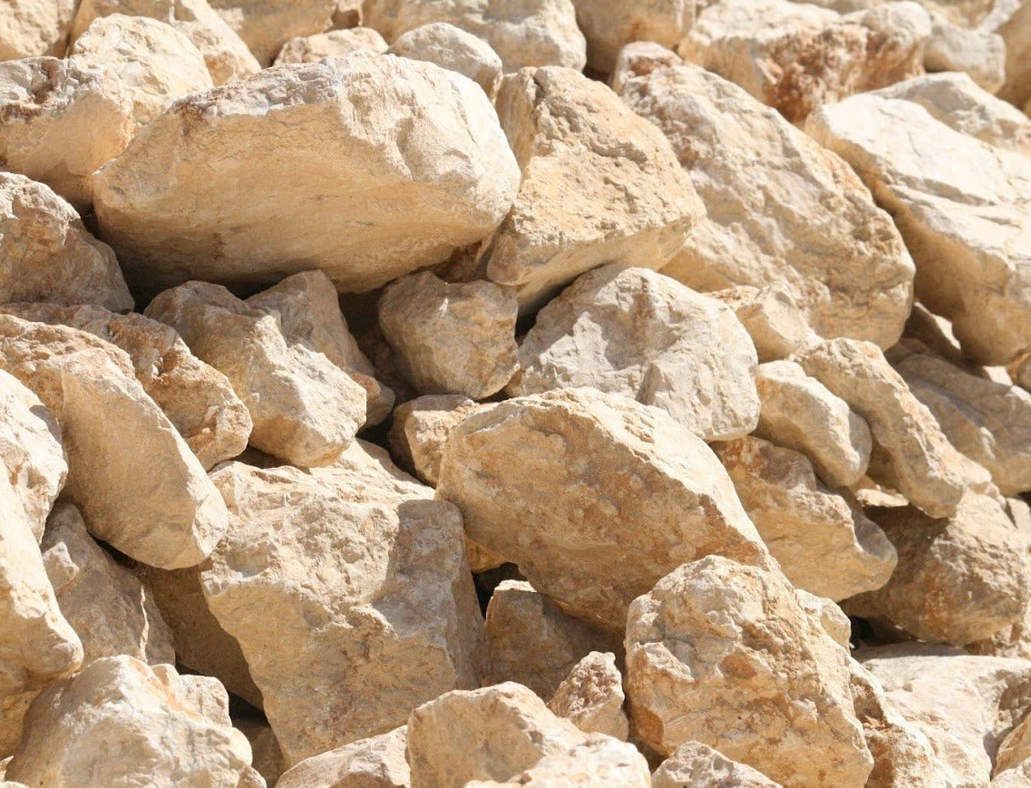 صخور زحل الصفراء