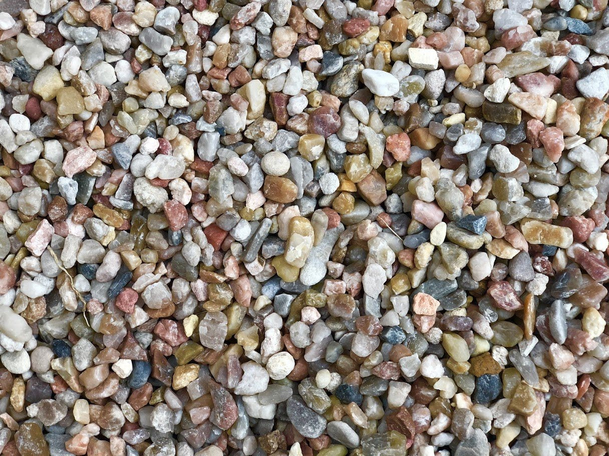 Multicolor quartz gravel