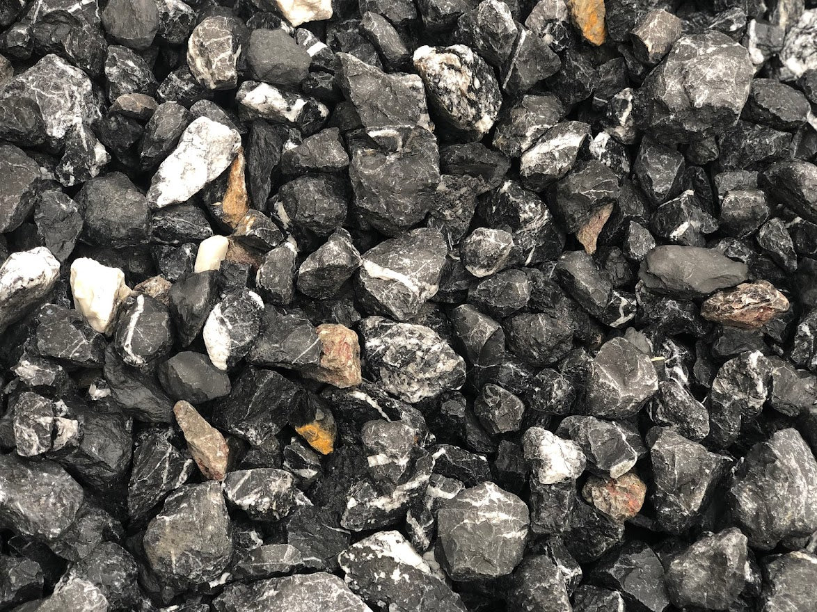 Electric black gravel