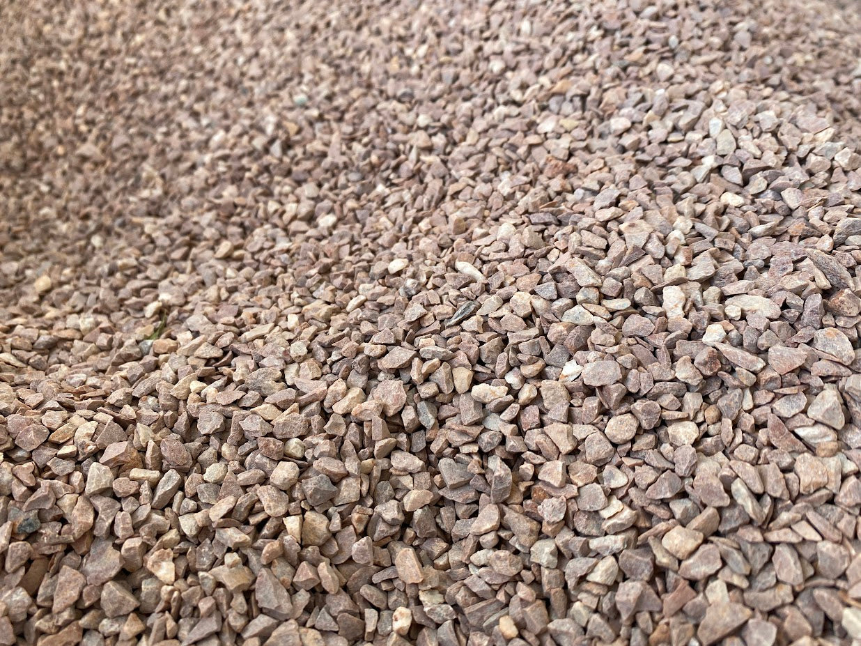 Resin gravel